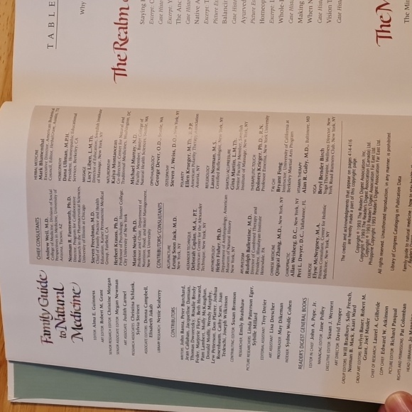 Book- Family Guide to Natural Medicine, 1993, Readers Digest, GUC, No dustcover - Picture 3 of 9